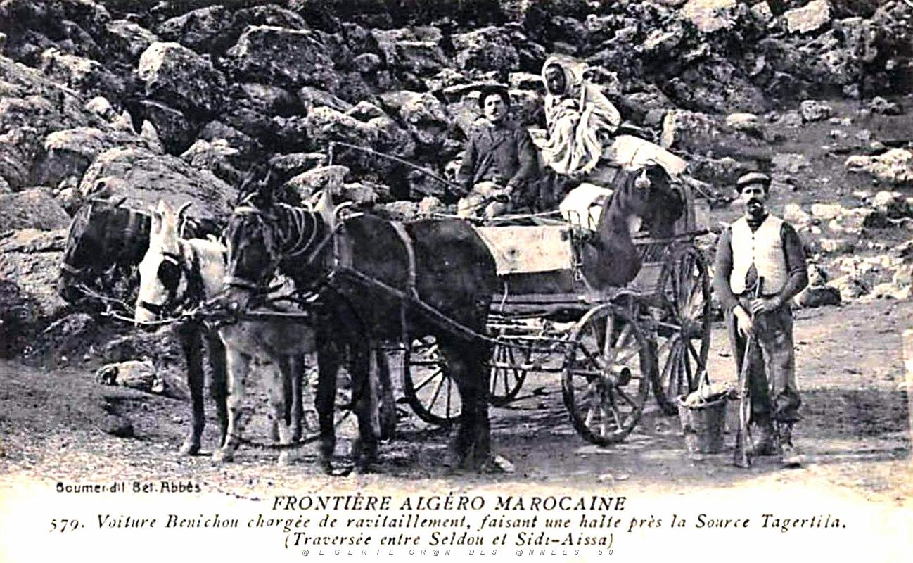 1539- Sidi-Aissa - Frontiere Algero-Marocaine - Voiture Benichou.jpg